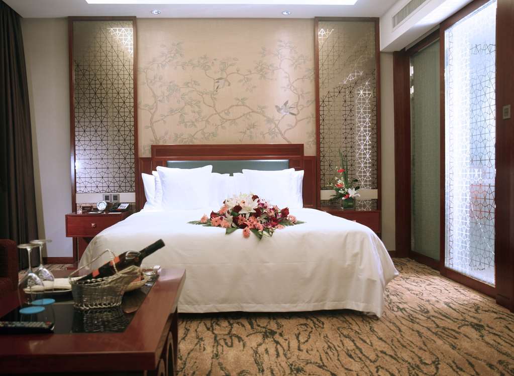 Gloria Grand Hotel Wuxi Wuxi  Room photo